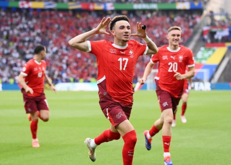 Евро чемпионы тәжін тастады