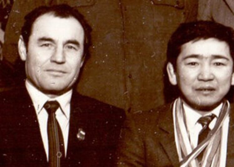 Жақсылық Үшкемпіровтің алғашқы бапкері қайтыс болды