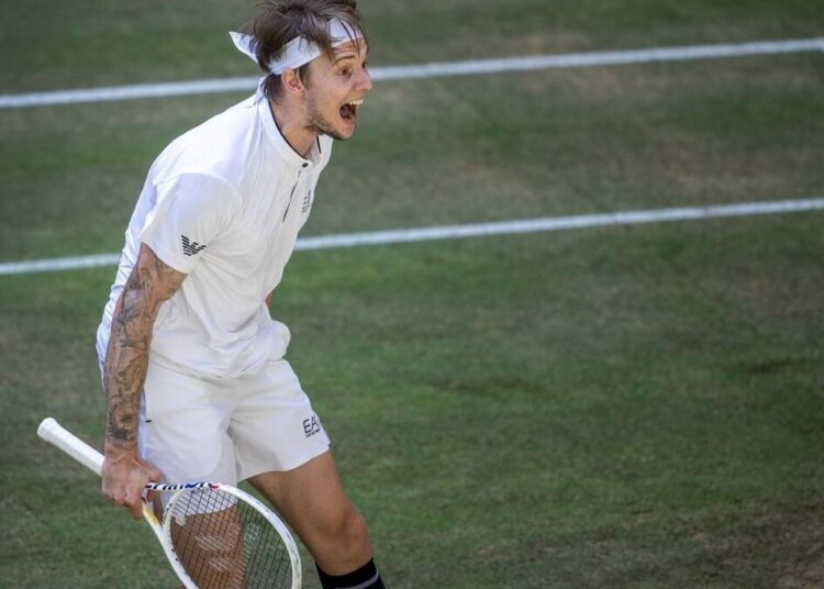 Уимблдон-2024: Қазақстанның үздік теннисшісі екінші айналымға шықты