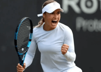 Путинцева «Үлкен дулыға» турнирлерінің үш дүркін жеңімпазын ұтты