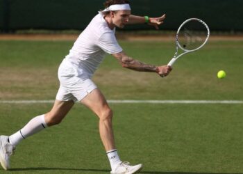 Александр Бублик Уимблдонның үшінші айналымына шықты