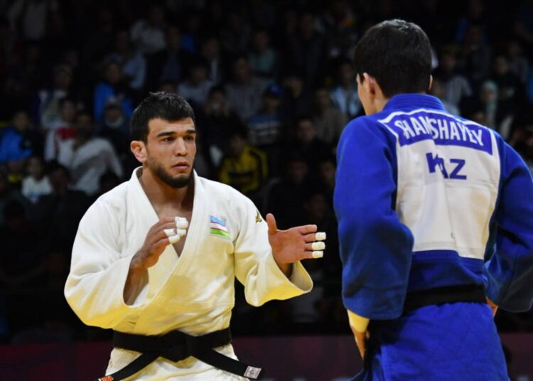 Данияр Шамшаев өзбек балуанынан жеңіліп қалды