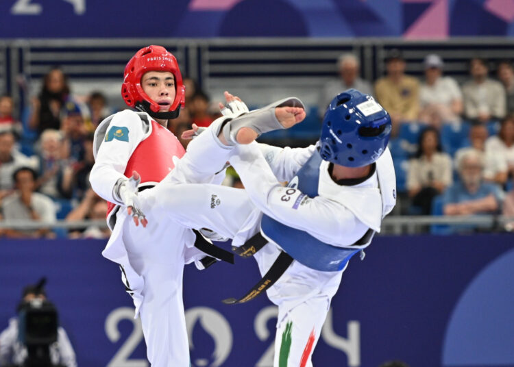 Парижде таеквондошы Самирхон Абабакиров жеңілді