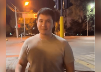 Депутат Дәулет Тұрлыхановтың ұлы тағы да шуға қалды