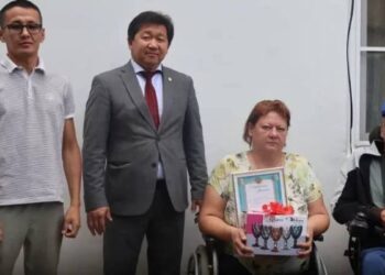 «Масқара»: әкімдік әлем чемпионына бокал сыйлады