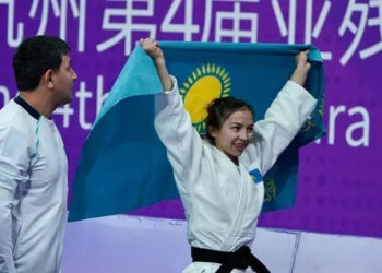 Ақмарал Науатбек Паралимпиада чемпионы атанды