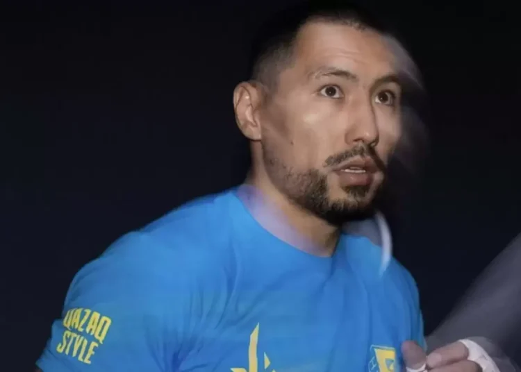 Жәнібек Әлімханұлы екі белбеуін де қорғайтын болды