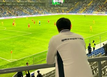 Бүйткен чемпиондығың құрысын…