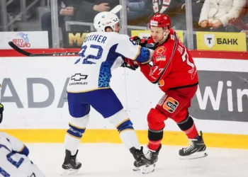 «Барыс» уыста тұрған жеңістен айрылып, тағы да ұпай жоғалтты