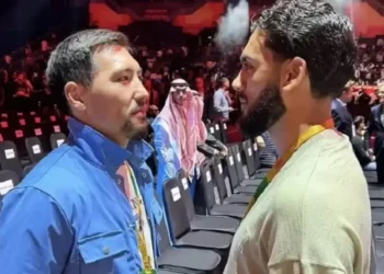 Жәнібек Әлімханұлы мен Хамза Шираз ақпанда жұдырықтасады – инсайд