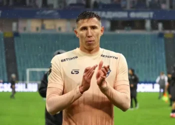 Шушеначев Ресейдегі алғашқы голын соқты