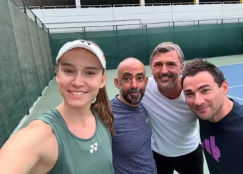 Рыбакинаның жаңа бапкері шәкіртінің кемшіліктері туралы айтты