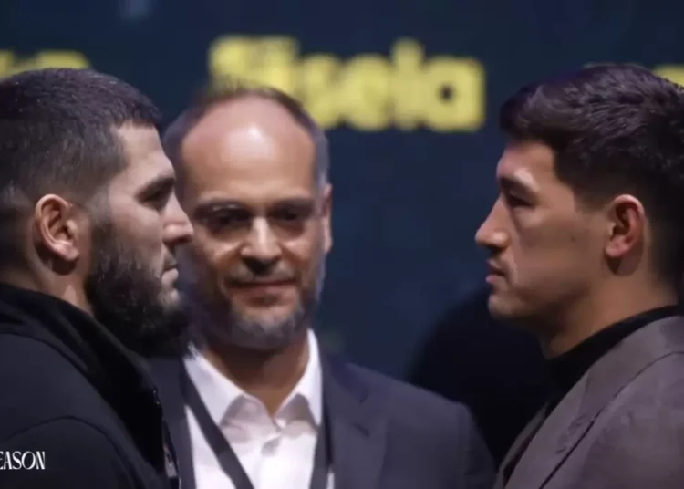 Бивол мен Бетербиев реванш алдында көз түйістірді