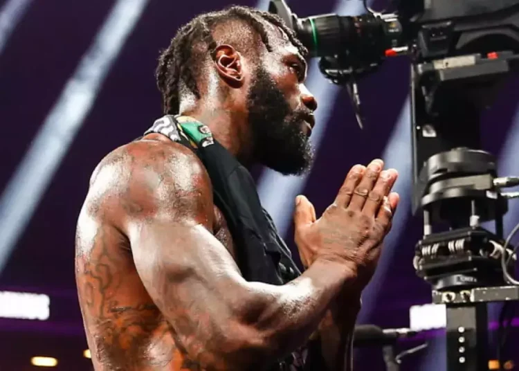 42 нокауты бар боксшы алаяқ болып шықты