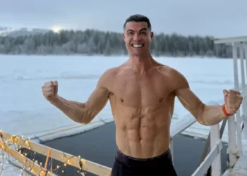 Месси бітті. Роналду әлемдегі ең көп табыс табатын спортшы атанды