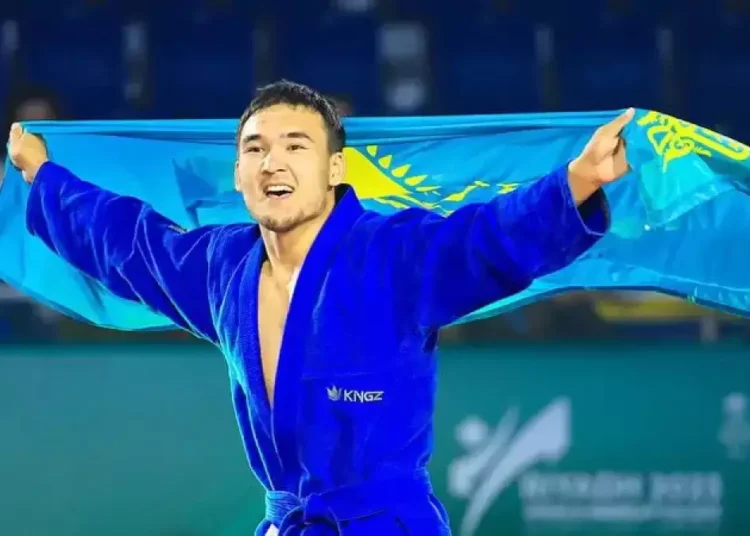 Грэпплингтен әлем чемпионы Сәрсен Жетібаев допинг дауына ілікті