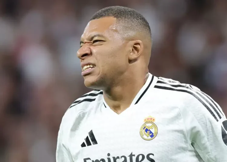 Франция құрамасының бас бапкері Килиан Мбаппеге қатысты шешім шығарды