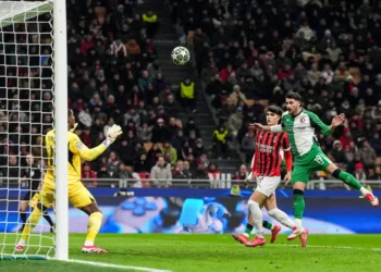 «Милан» жарыстан шығып, «Бавария» соңғы минуттарда аман қалды