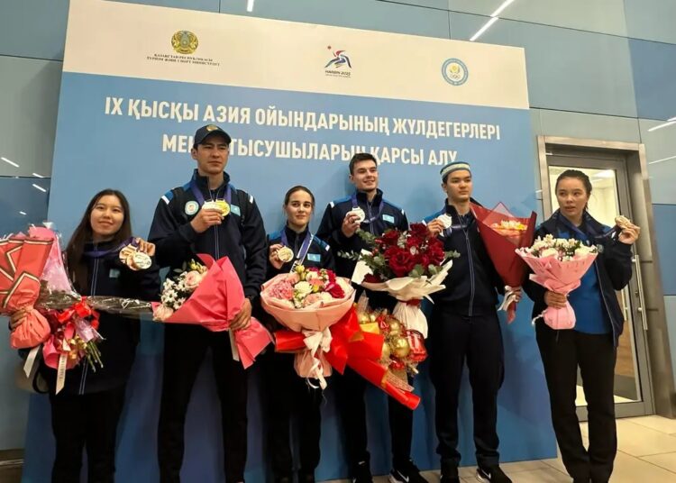 Алматыға Азия ойындарының жүлдегерлері оралды