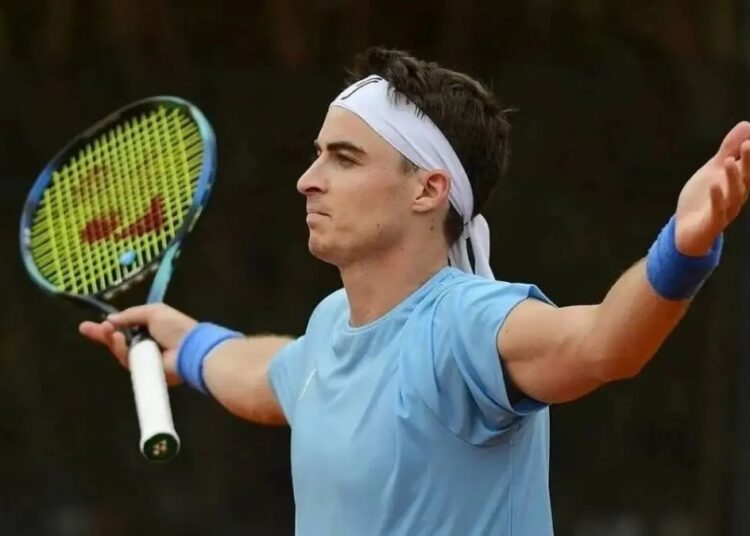 Тимофей Скатов Үндістандағы жарысты жеңіспен бастады