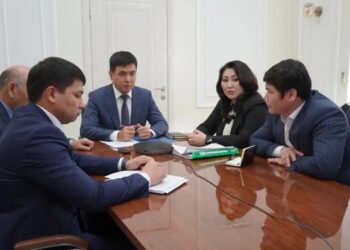 «Ақжайық» футбол клубы жаттықтырушылар мен ойыншыларға 65 млн теңге қарыз