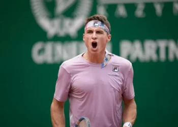 Тимофей Скатов Грекия турнирінің ширек финалына шықты