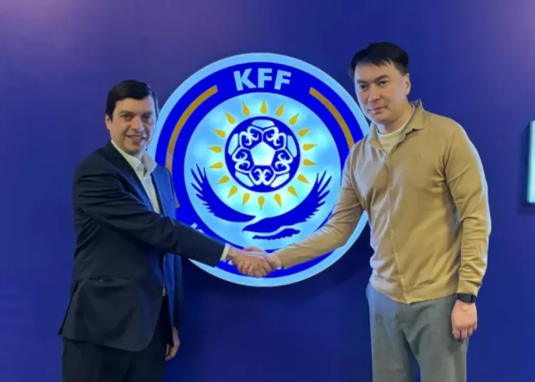 Екі қазақ боксшысы әлем чемпионатының ширек финалында қарсылас атанды