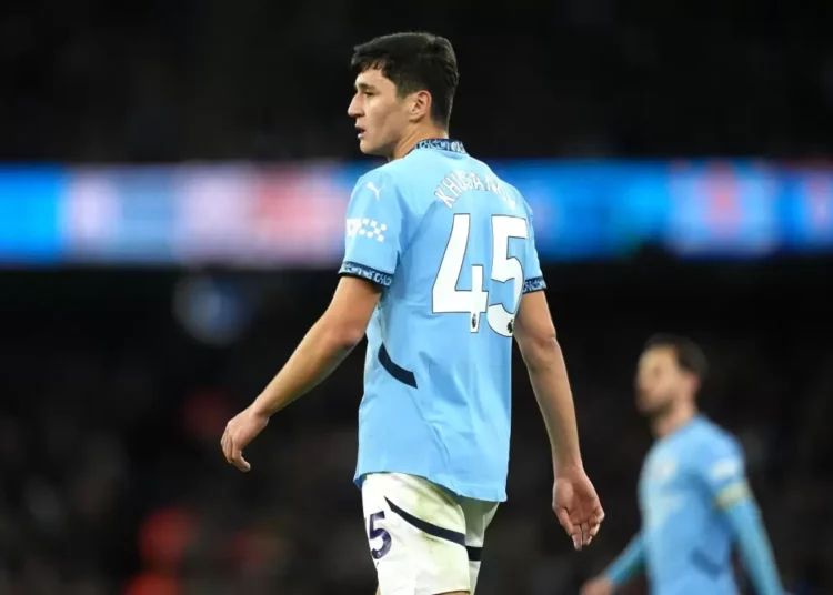 Ойбу! Абдукодир Хусанов өз қақпасына гол соғып алды