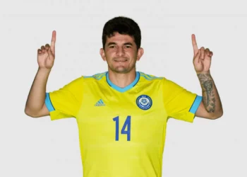 Дуглас Қазақстан құрамасына қосылды