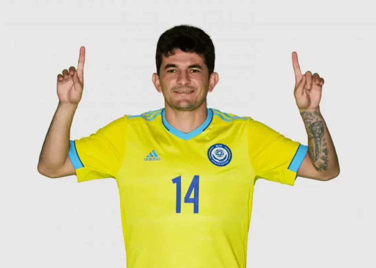 Дуглас Қазақстан құрамасына қосылды