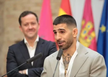 Еуропадағы көшеде UFC файтері атындағы көше пайда болды