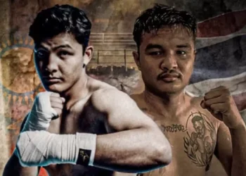 Қазақ боксшысы қарсыласын жылдам нокаутқа түсірді