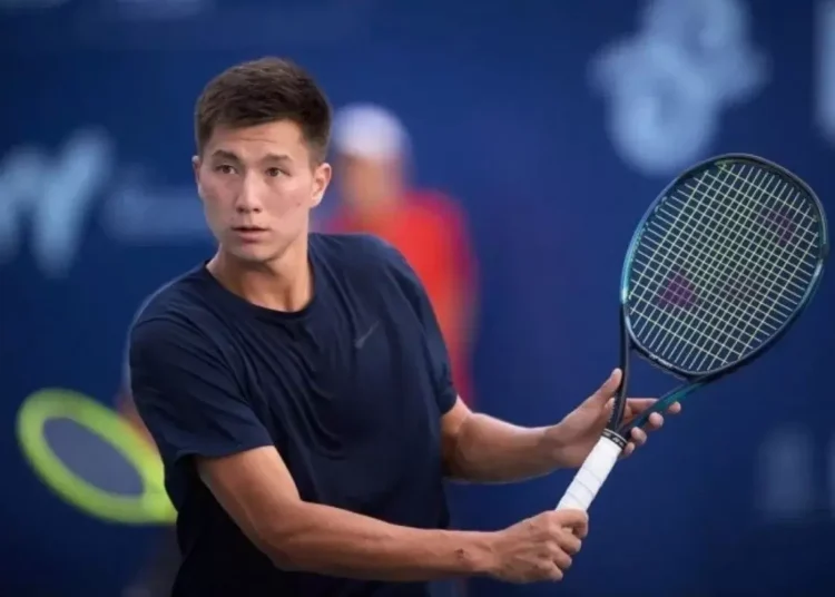 Бейбіт Жұқаев Мексикада жерге қаратты