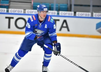 Жеңілістен көз ашпаған «Барыс» ҚХЛ-де қалуы керек пе?