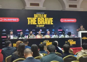 «Жарқ етіп сөнген 20 жас». Бекзат Саттарханов туралы жинақ жарық көрді