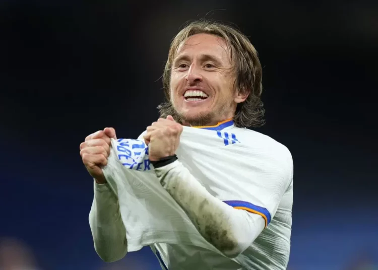 Лука Модрич 22 миллиардтық ұсыныстан бас тартты