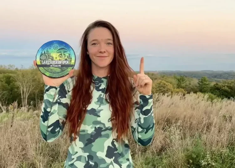 АҚШ-та трансгендер спортшыға қатысты дау шықты