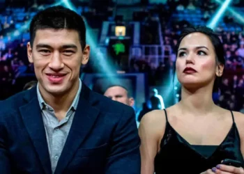 Әйгілі боксшы Амир Хан Астанада Мерей Ақшаловпен кездесті