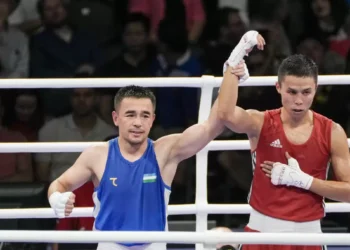 «Сәкеннен қашты»: Хасанбой Дусматов рингке шығудан бас тартты