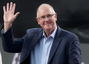 Хусанов «Манчестер Ситиден» кете ме?