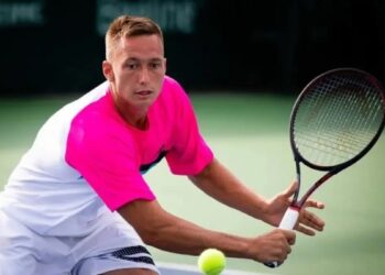 Денис Евсеев Чехиядағы турнирдегі алғашқы кездесуін сәтті өткізді