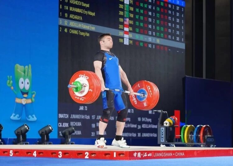 Ауыр атлетикадан Азия чемпионатында Пётр Хребтов қола медаль алды