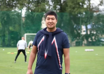 Төрехан Сабырхан ересектер сапында бокстасуға да бойын үйрете бастады