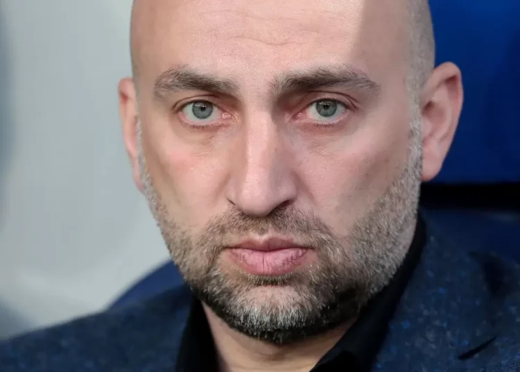 УЕФА суперкубогының иегері «Жеңіс» клубының тізгінін ұстады