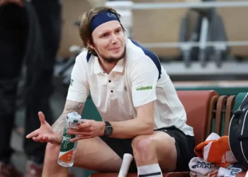 Дзюдодан әлем чемпионатына барған тоғыз жігіттің бәрі жеңілді