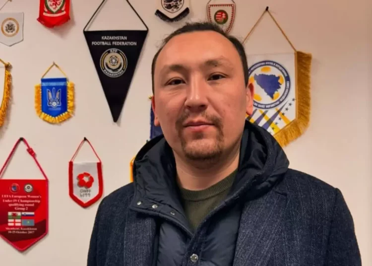 Ермұхамед Мәулен Қазақстаннан кетуге мәжбүр