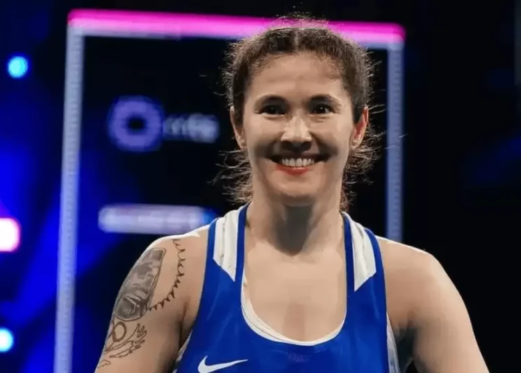 Алуа Балқыбекова АҚШ боксшысын жеңді