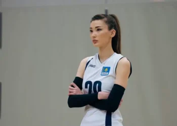 Сәбина Алтынбекова Қазақстанда ойнайды