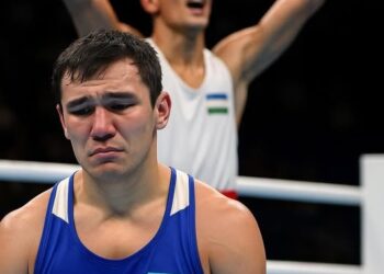 Бокс: Тайландта Төреші емес, өзбек “төрелік” етіп жүр!