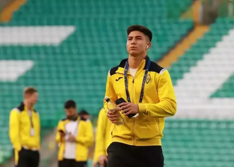 Өзбекстанда 17 жастағы қазақтың «Челсиге» қосылуын үлгі қылды